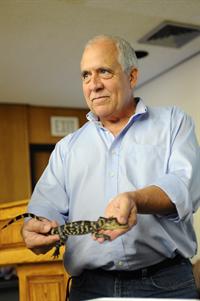 Greg Lutz with alligator